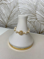 Pulseira Pérolas Floral Charm