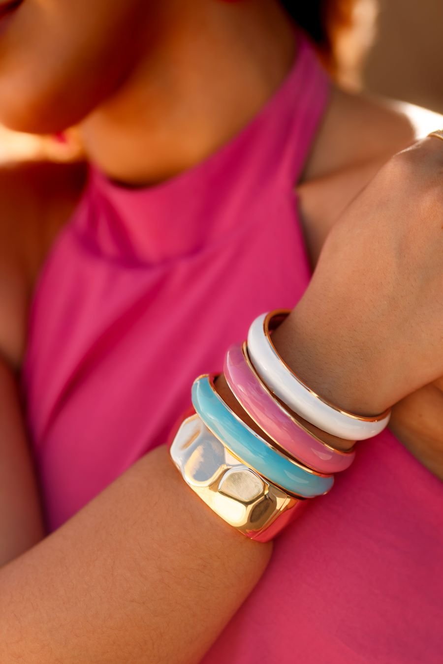 Bracelete resinado cores variadas
